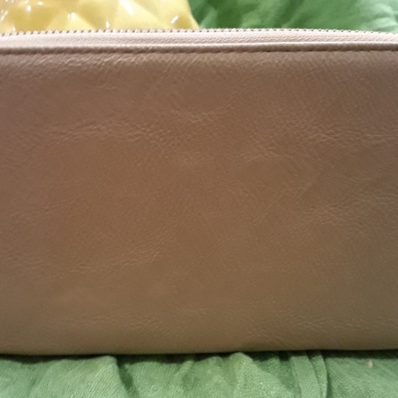 Wallet - Picture 3 of 5